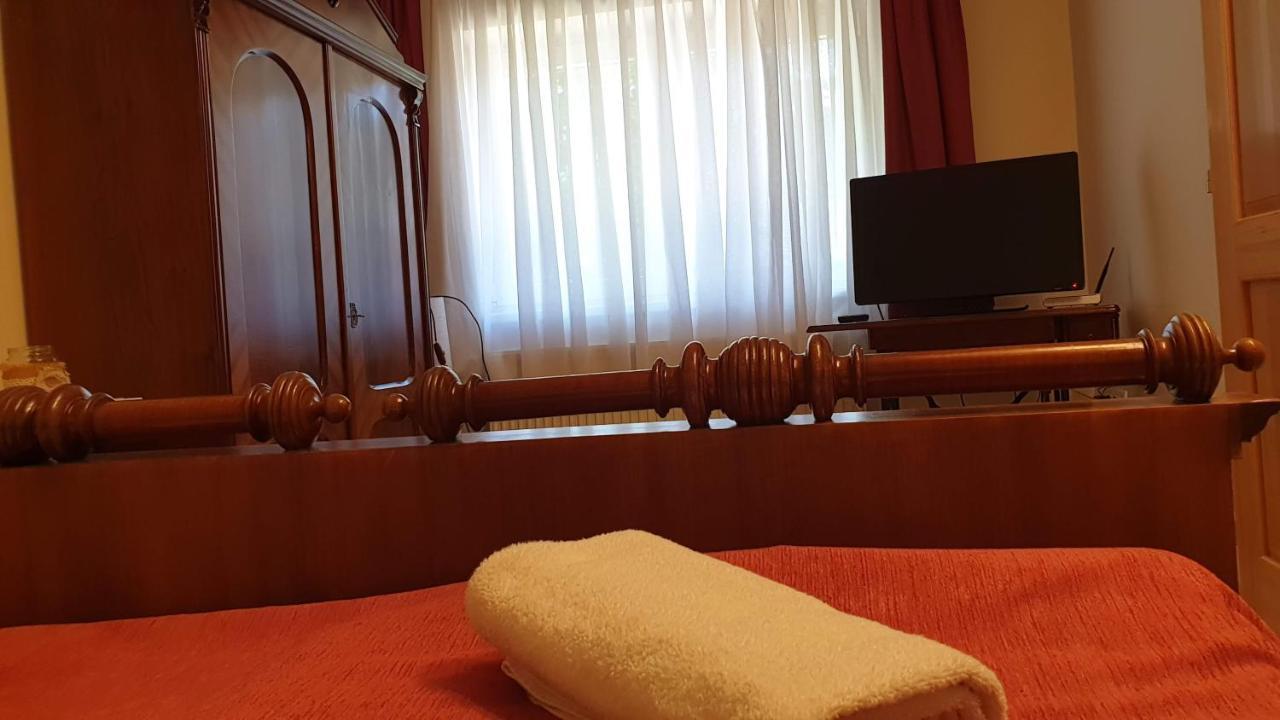 Keller Apartmanok Hajdúszoboszló Zewnętrze zdjęcie